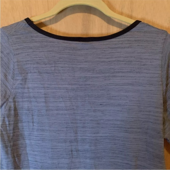 LuLaRoe Classic T Women's Top Size Medium SOLID Charcoal Gray Black Trim - Picture 12 of 15